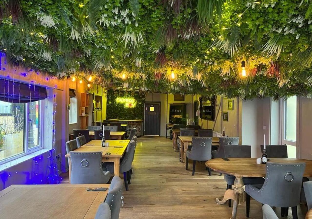The Farmers Boy Inn Guest House Longhope Dış mekan fotoğraf