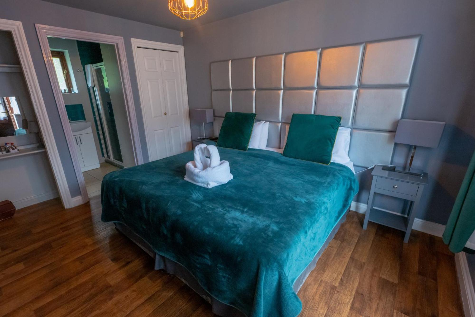 The Farmers Boy Inn Guest House Longhope Dış mekan fotoğraf